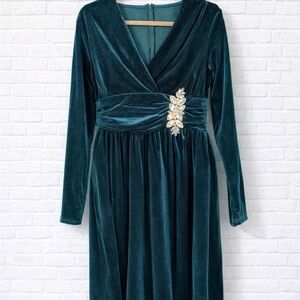 SHEIN Teal Velvet Long Sleeve Dress
